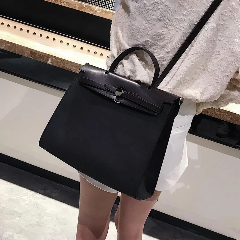 European Retro Fashion Designer PU Leather Shoulder Bag