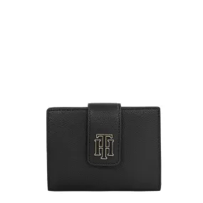 Exquisite Synthetic Leather Wallet for Women with Magnetic Fastening