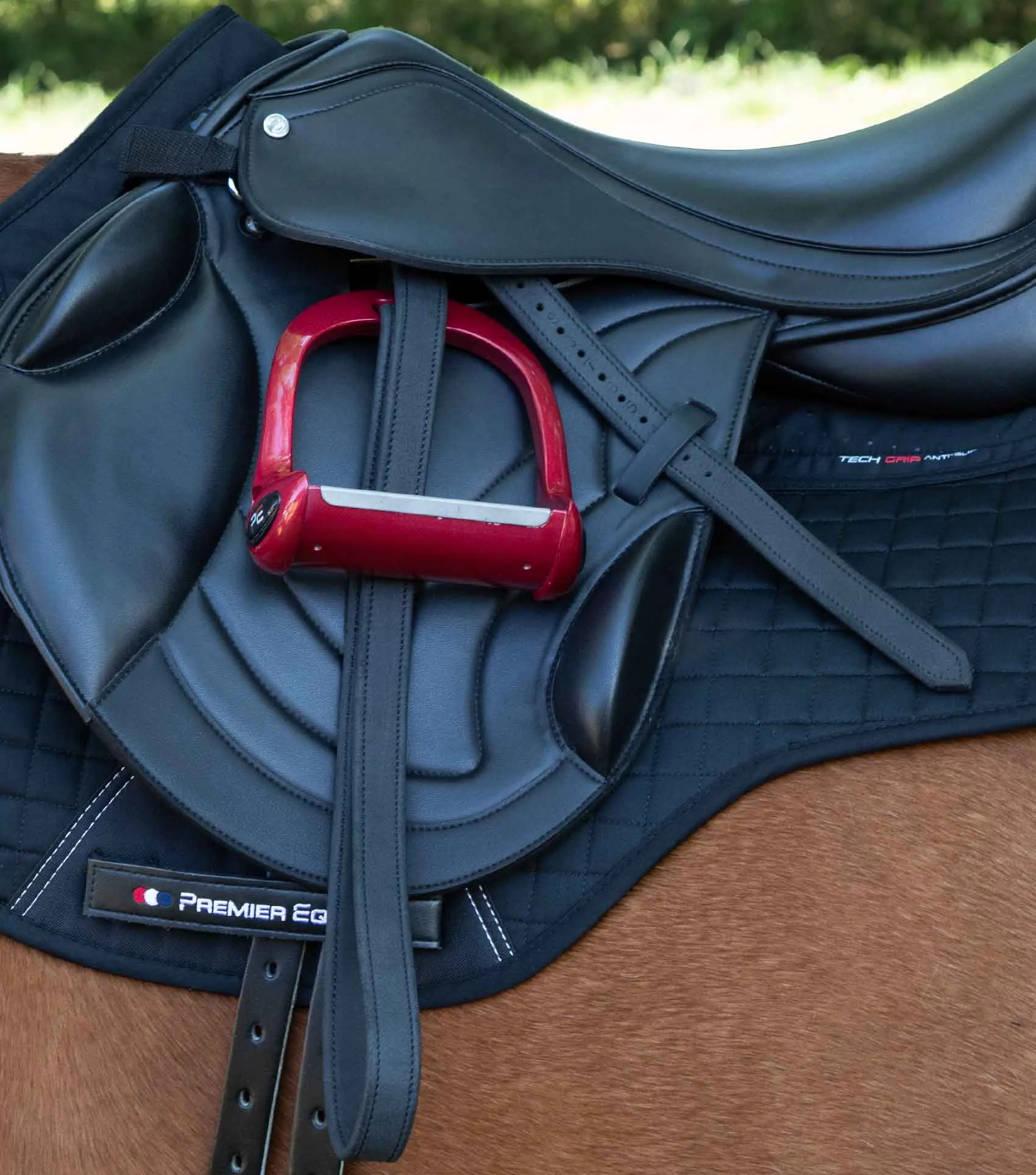German Aniline Stirrup Leathers Black