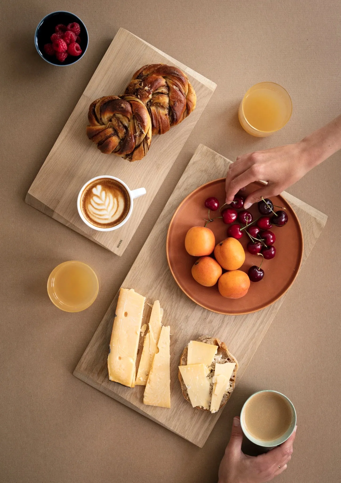 Large Cutting Board | Oak | By Moebe