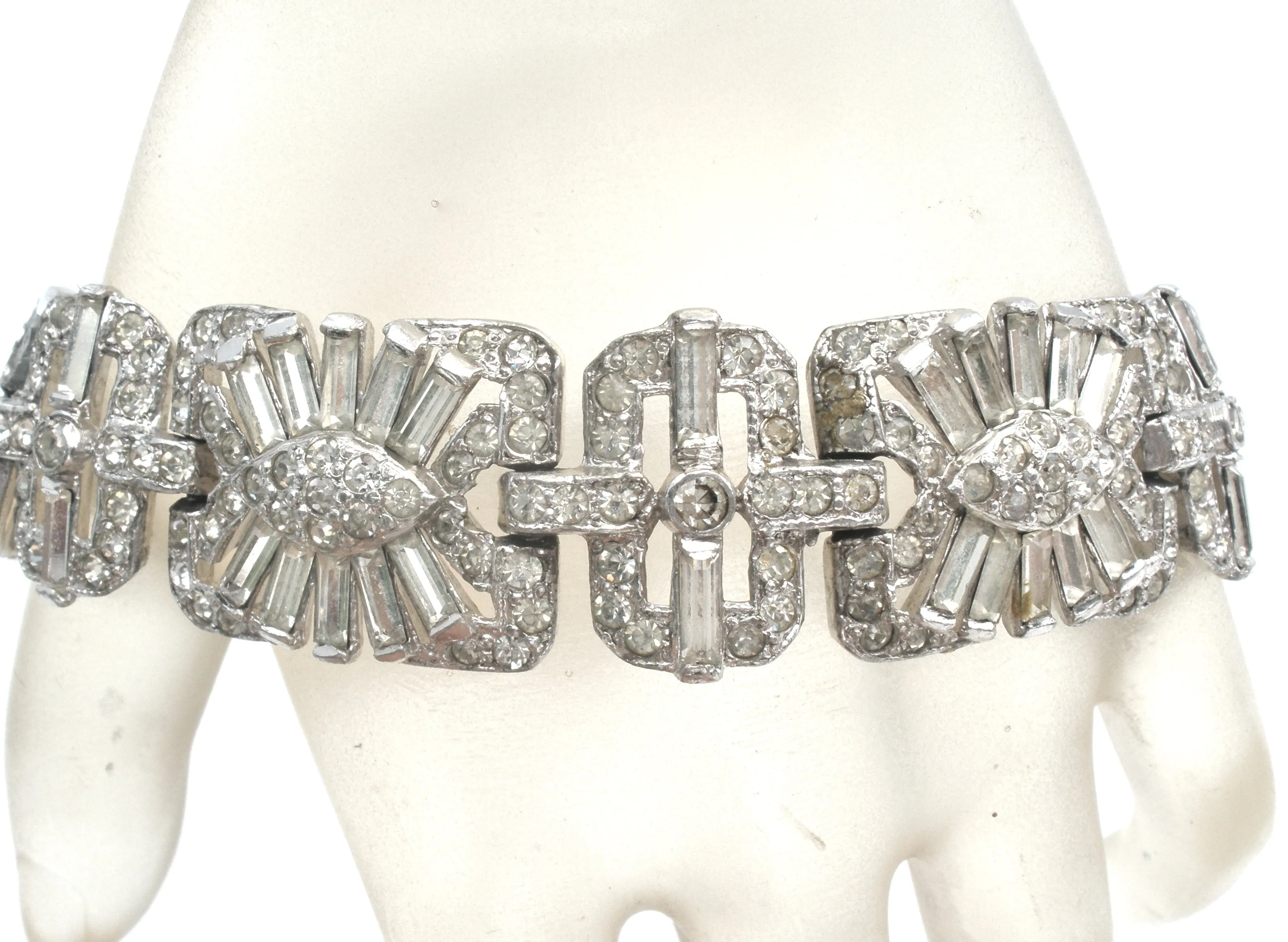Ledo Clear Rhinestone Bracelet Vintage 7"