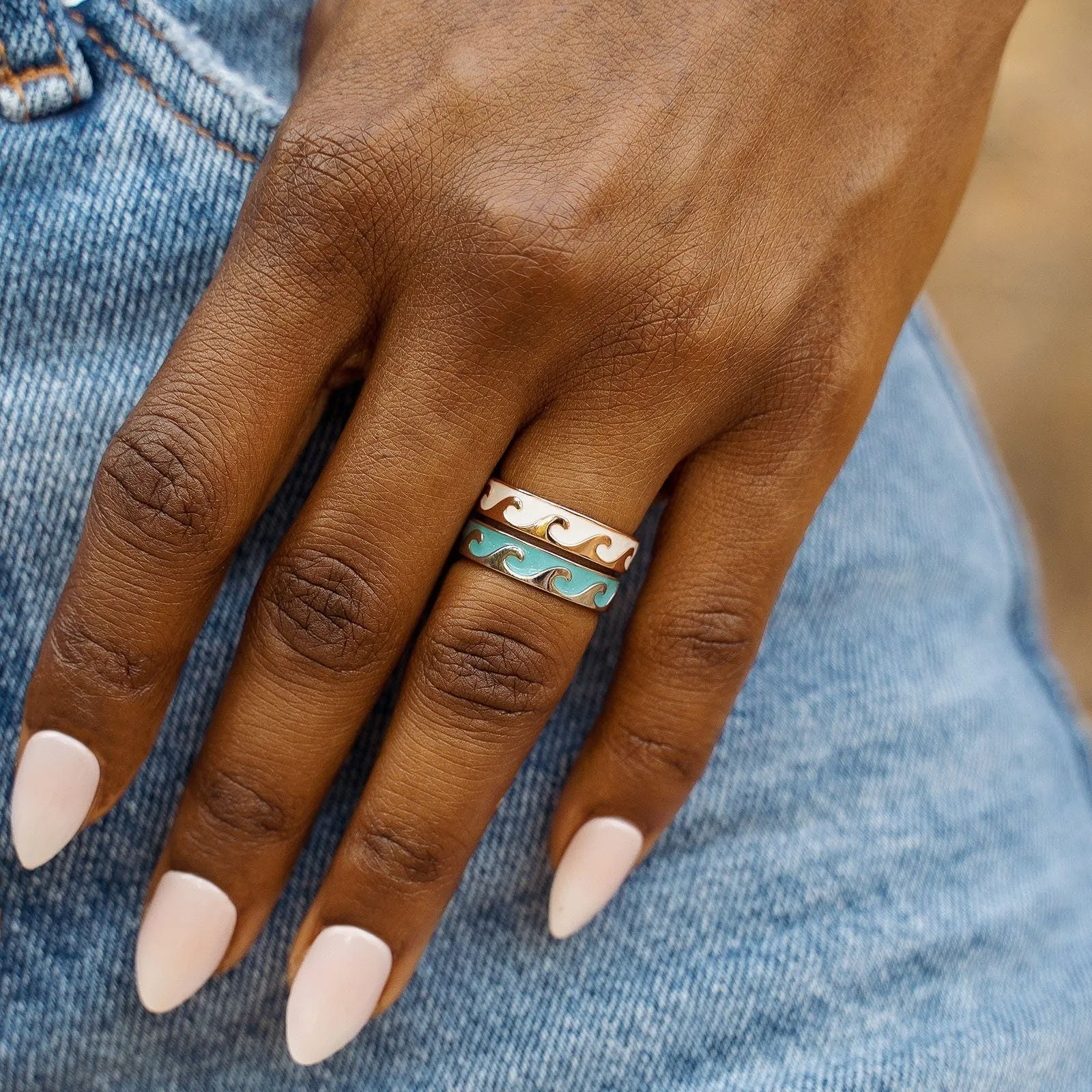 Reversible Enamel Wave Ring
