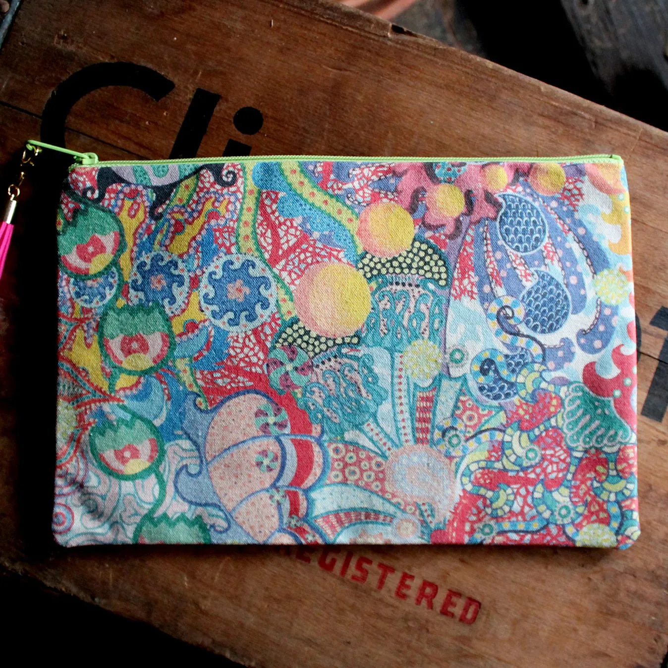 Underwater Painting clutch bag