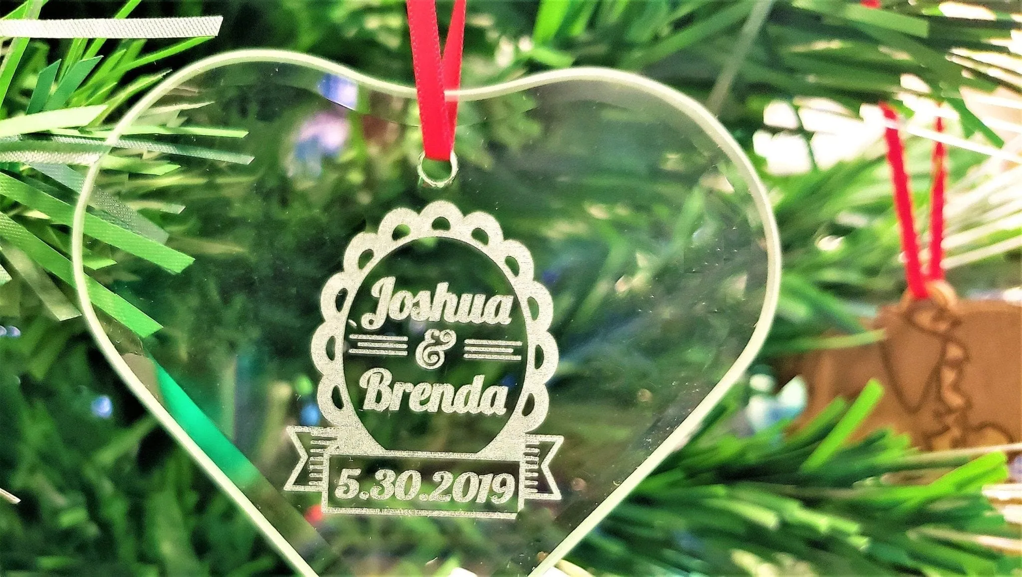 Wedding Christmas Ornaments Personalized Couple Christmas Gift Love Engraved Names Date Wedding Married Engagement Newlywed Engagement